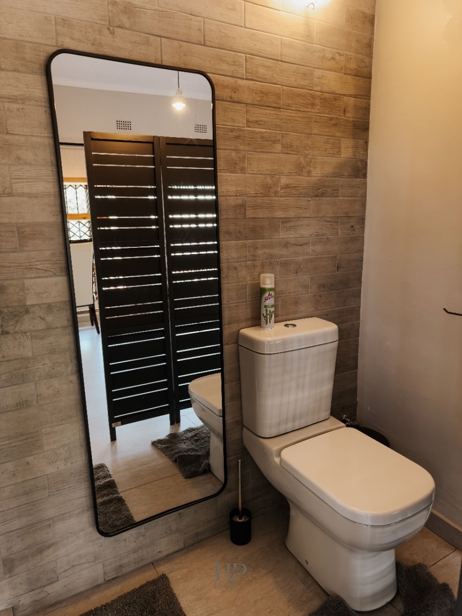 7 Bedroom Property for Sale in Waterkloof A H North West